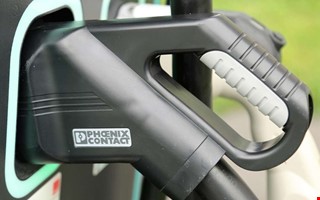 Flera stora satsningar p� snabbladdare planeras