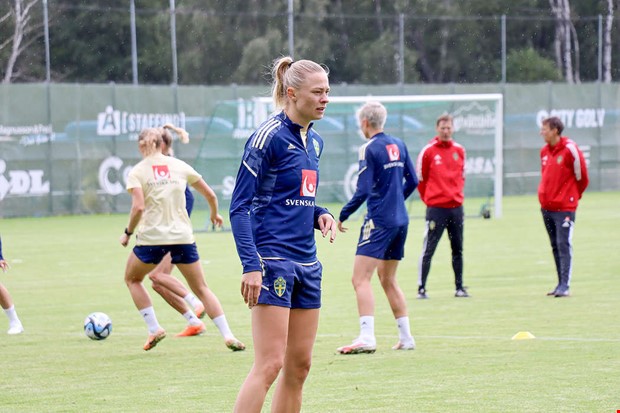 Rolfö med i nye förbundskaptenens första trupp Rolfö med i nye förbundskaptenens första trupp