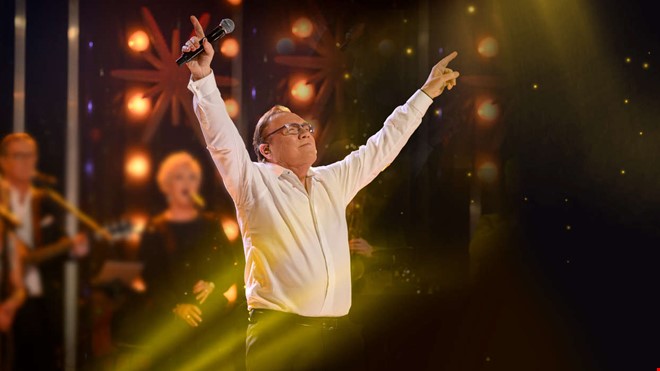 Turnn lockar mnga  slutslt i Kungsbacka 