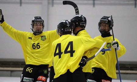 Tog ssongens frsta seger efter anfallarens uppvisning