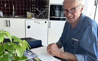 34 r, 24 lnder och krleken  Erling om livet bakom ratten