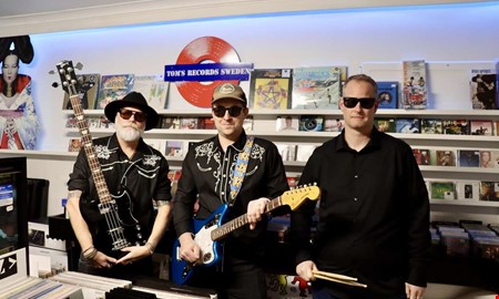 Surfrockarna slpper debut-LP  tv konserter i Kungsbacka