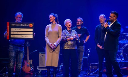 Lyckad vlgrenhetskonsert  120 000 till Demensfonden