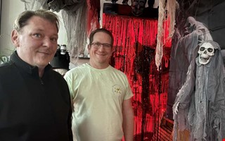 Istllet fr p balkongen  skrckstil i butiken 