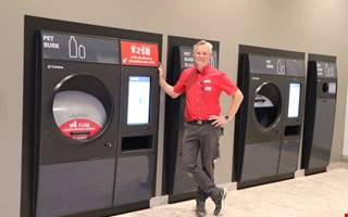 Ny satsning i butiken: Stor pantstation invigd 