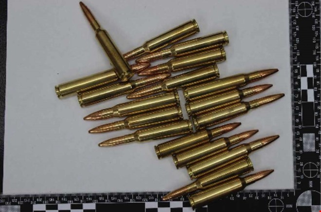 Skarp ammunition hittades p skolgrd  ung man talas