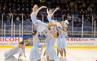 Bildextra frn nr Team Spirit flg fram i premiren