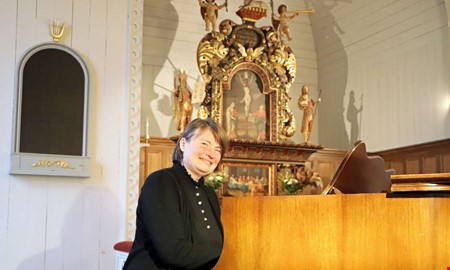 Premir fr Majvors verk under krkvll i kyrkan 