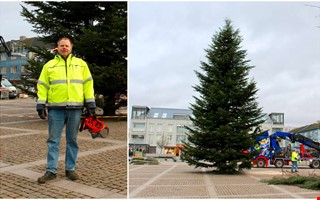 rets julgran r utsedd  d stlls den p torget