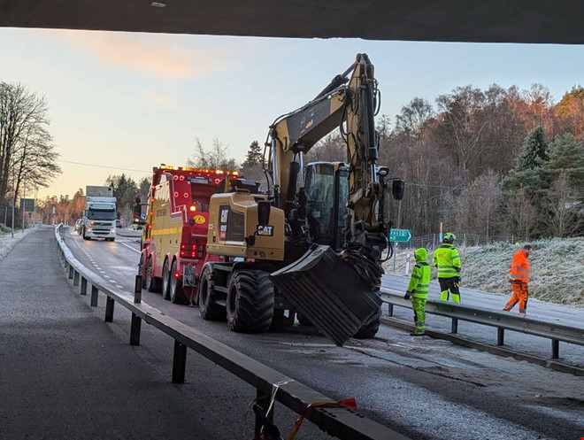 Flera olyckor efter grvmaskinsolyckan  lnga ker
