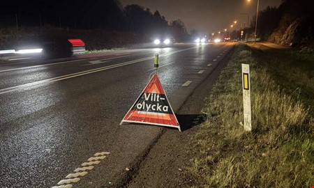 Bilen frstrdes vid krasch  man nekas ersttning 