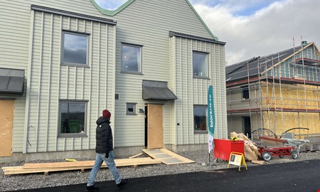 Flj med in i frsta huset i nya bostadsomrdet 