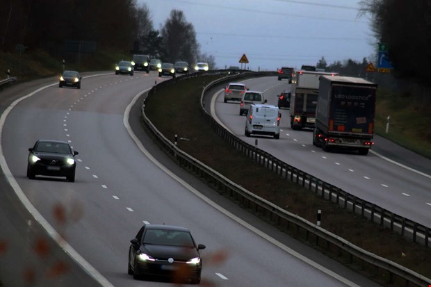 Pkrda fglar skapar problem p E6