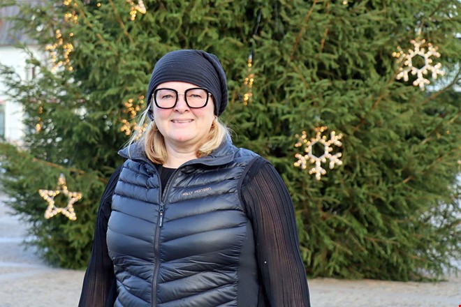 Populra julbordet fr ldre stlls in i r