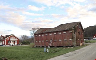 Rivning pgr  historiskt magasin fr nytt liv