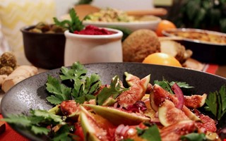 Debatt: Anvnd skolkk till julbord fr ldre 