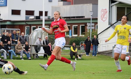 Gldjebeskedet: Skyttedrottningen stannar p grdet 