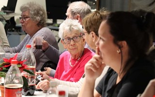 ldre bjds p jullunch p Kungsmssan: 