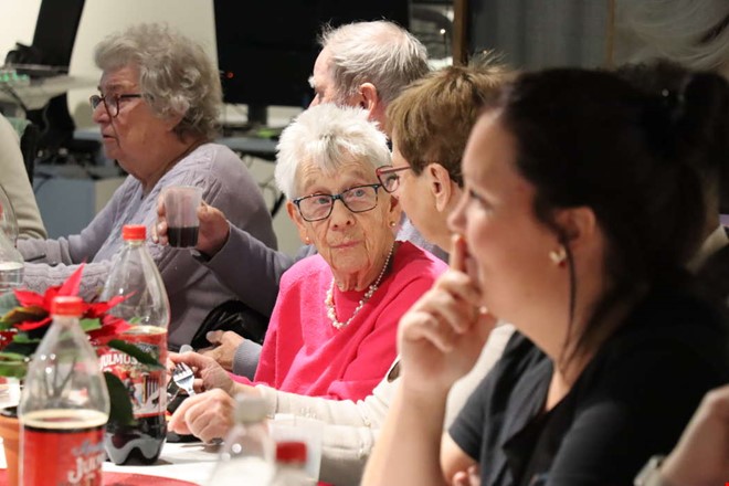 ldre bjds p jullunch p Kungsmssan: 