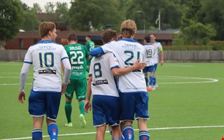 Vrvar anfallare frn lokalkonkurrent