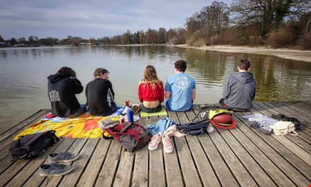Unga lmnar skrmen  satsar p mys och terhmtning