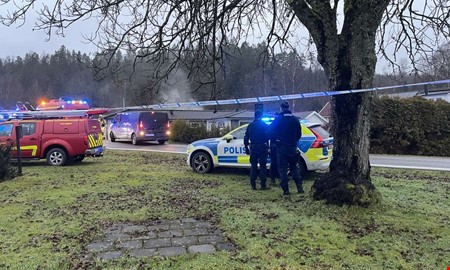 Misstnkt fr villabranden har hrts  nekar till brott