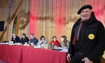 Hr finns godaste honungen i Halland 