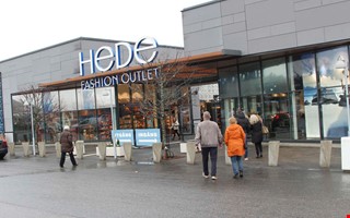 D ppnar Roy Fares populra kaf i Kungsbacka 