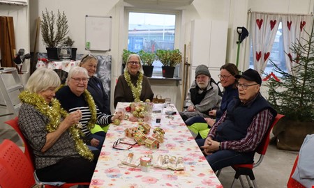 Fr�n ensamhet till gemenskap � succ�n forts�tter