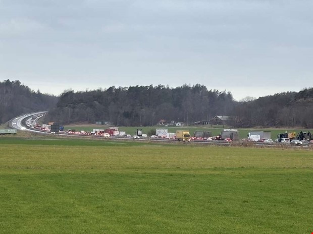 Bilbrand p E6  lnga ker