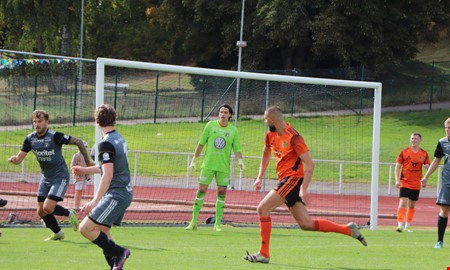 Profilen lmnar och byter bana 