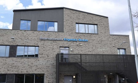 Innertak rasade in i klassrum n�r eleverna hade lektion 