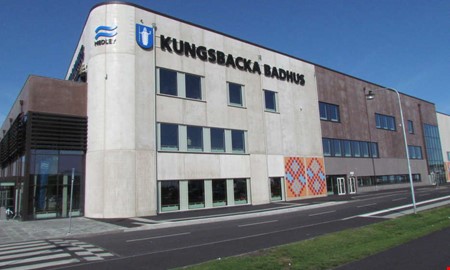 Debatt: Dyrare bad i simhallen 