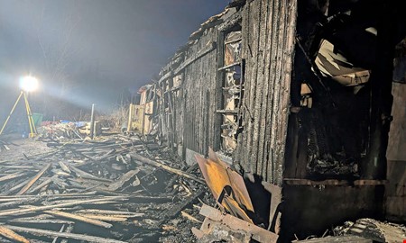 Polisens teori: Ungdomar t�nde eld p� ladan