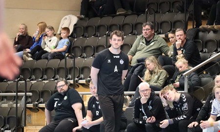 Tungt avbr�ck f�r Aran�s inf�r m�tet med mesta m�starna