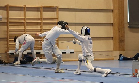 Hemv�ndaren segrade och 19-�ringen tog silver i rekordstor t�vling