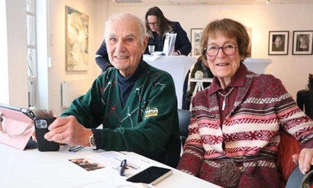 M�nga kom n�r NH bj�d in till �ppet hus p� galleri