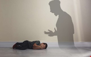 Pappa d�ms � kallade sonen f�r 