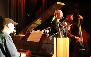 Jazzkonsert med Sara Ald�n p� folkh�gskola