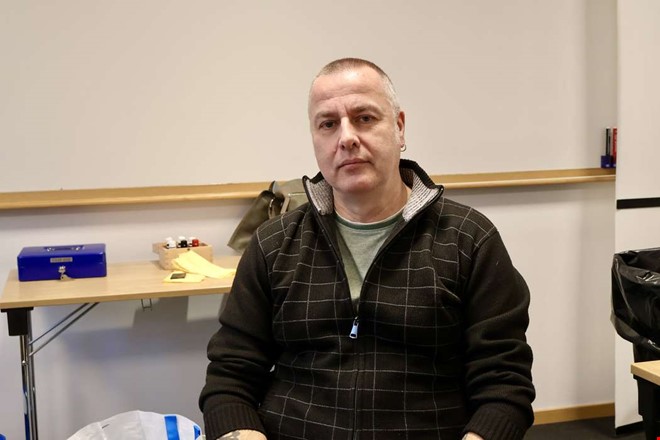 Hasse �r p� �terkommande jakt efter guld och silver