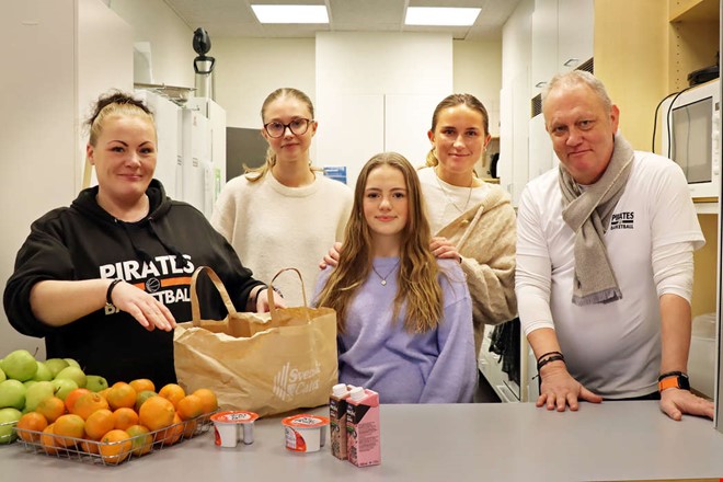 Samarbete med f�reningar ska ge aktiva ungdomar