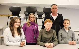 B�st i l�net p� matematik � nu v�ntar riksfinalen 