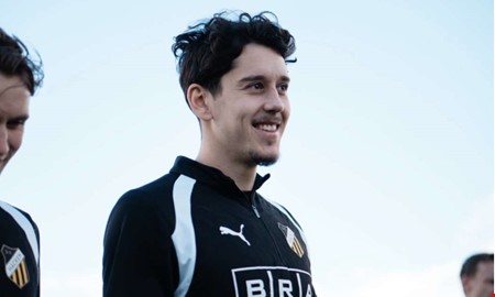 D�rf�r valde mittf�ltstalangen att stanna i H�cken 