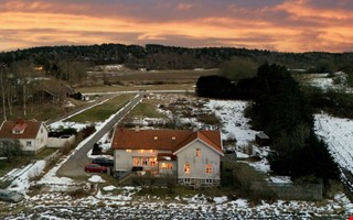 �ldre villa i Lerkil med tv� bost�der fick mest klick