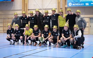 S�krade seriesegern � nu v�ntar kval upp�t: 