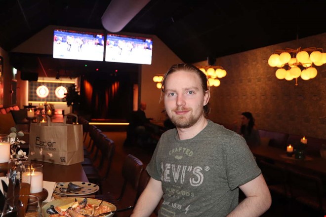 Entusiaster kollade in OS-hockey tillsammans 