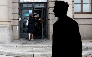 S�nkt straff f�r man som misshandlade barn i simhall