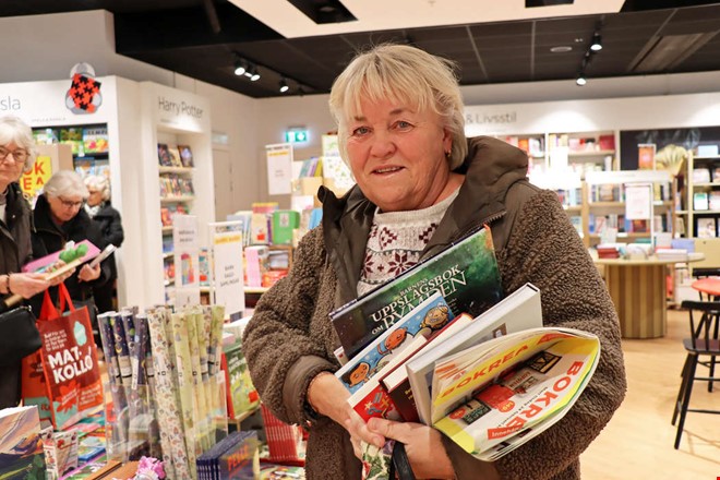 Bokrean har startat - gott om kunder vid �ppning