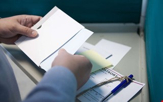 Debatt: Det �r sm�rtsamt tydligt att det �r val�r 