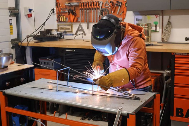 Skapade egen konst med hj�lp av svetsen